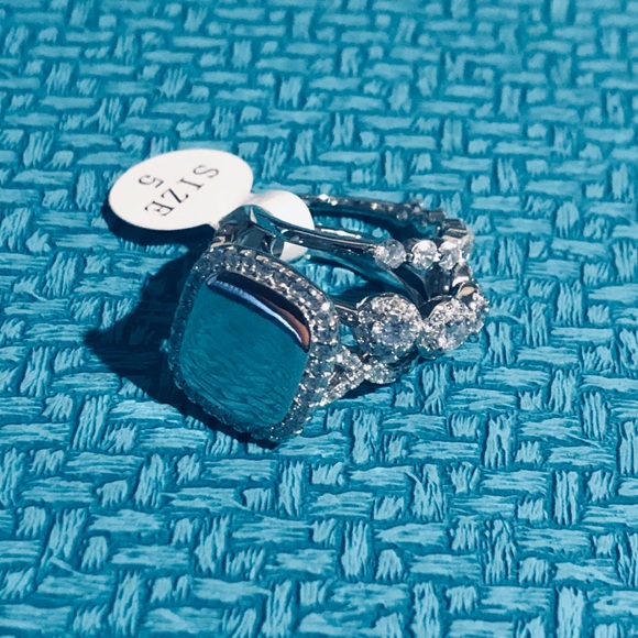 Monogram Ready Ring Set - Picture 4 of 4